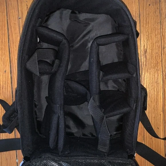 Amazon Basics Canon Camera Bag Amazon Amazon Basics DSLR - Main Image